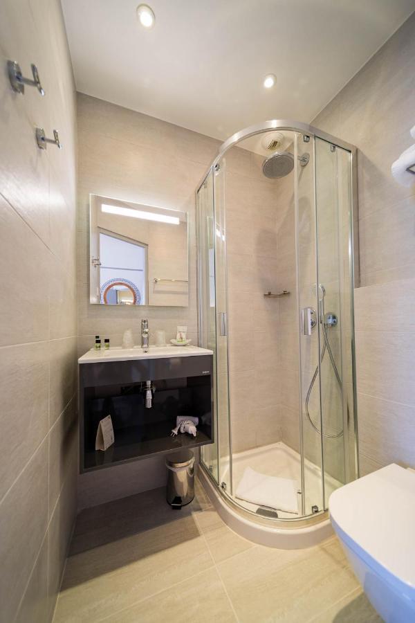 Le Rabelais Hotel 3*