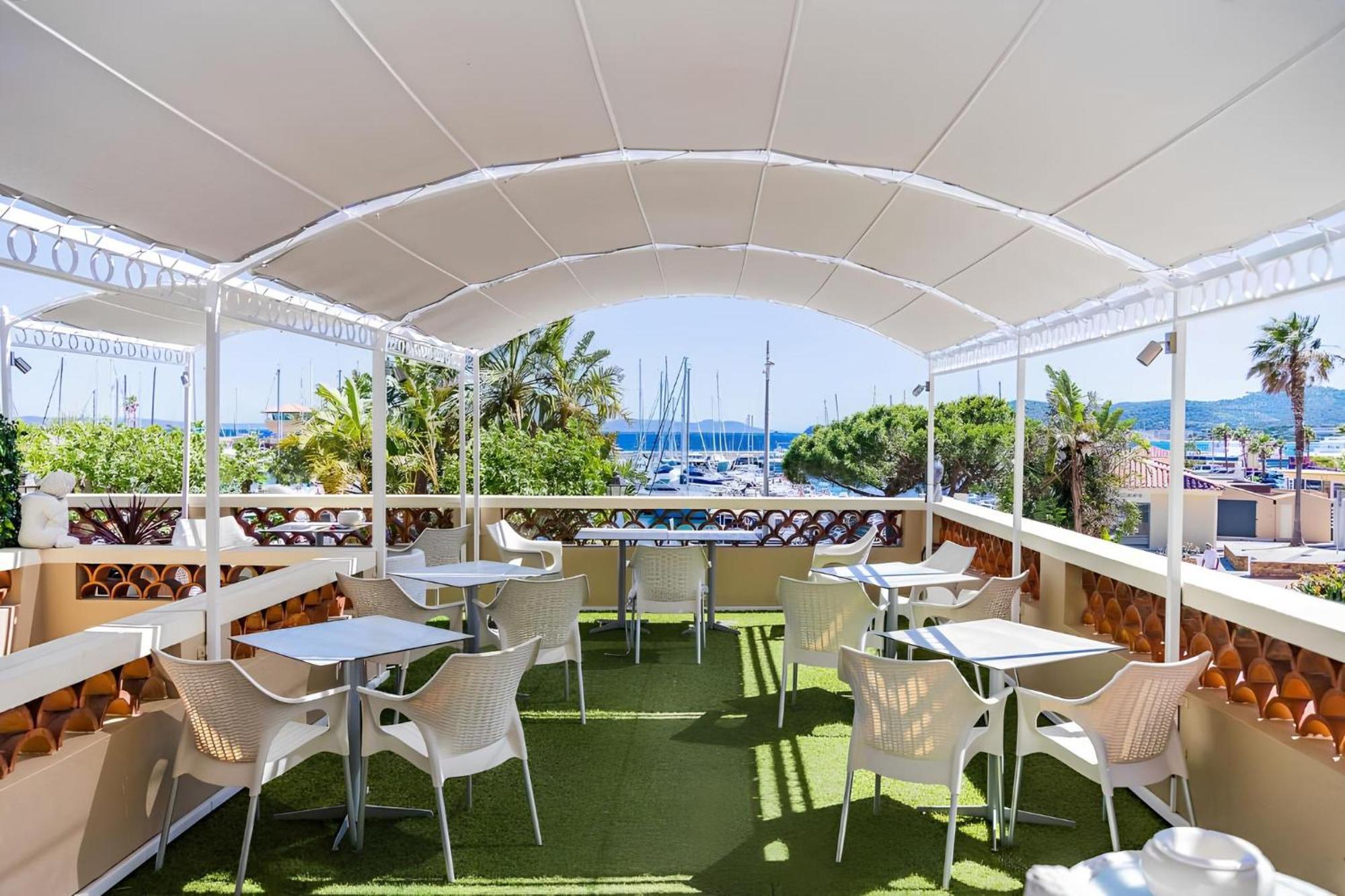 Le Rabelais Hotel Le Lavandou